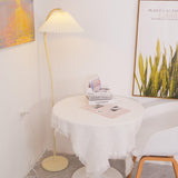 Crescini plissierte Stehleuchte