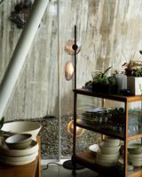 Glass Mesh Petals Stehleuchte