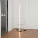 Minimalistische LED-Stehleuchte