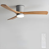 Deckenventilator aus Holz Licht