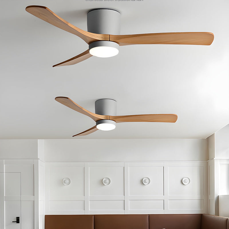 Deckenventilator aus Holz Licht