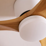 Deckenventilator aus Holz Licht