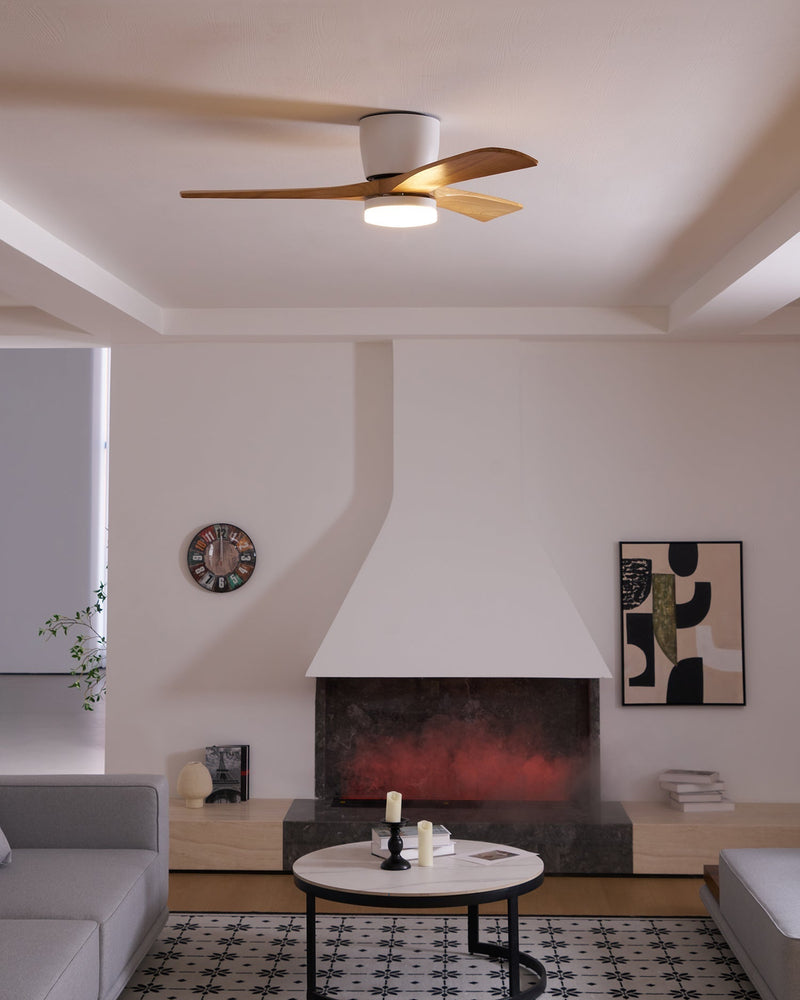 Deckenventilator aus Holz Licht