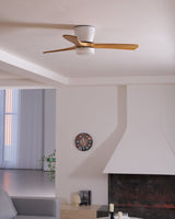 Deckenventilator aus Holz Licht